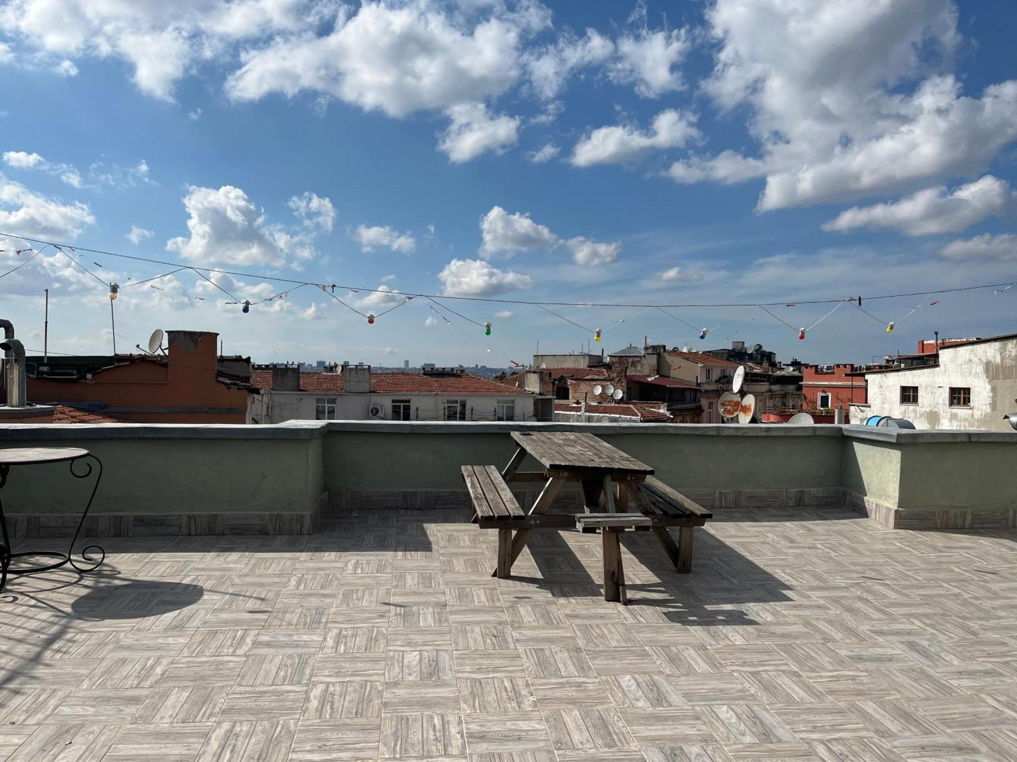 شقة Ganbaru Tours - Flats In Galata اسطنبول المظهر الخارجي الصورة